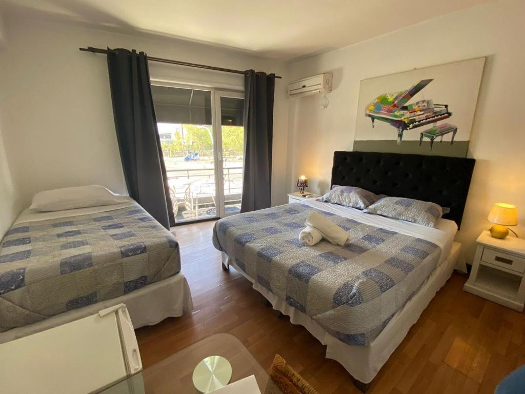 סנטיאגו Hotel Parque Forestal מראה חיצוני תמונה