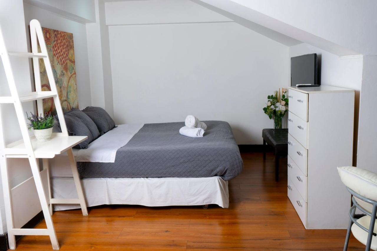 סנטיאגו Hotel Parque Forestal מראה חיצוני תמונה